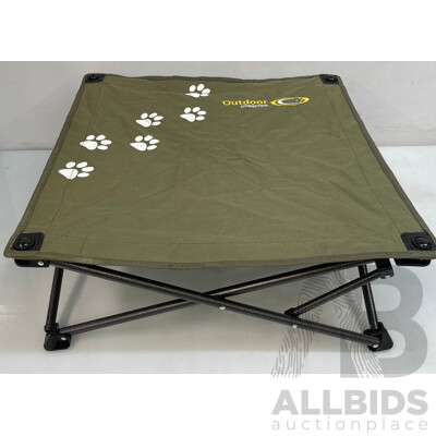 Outdoor Connection Dog Bed - Brand New