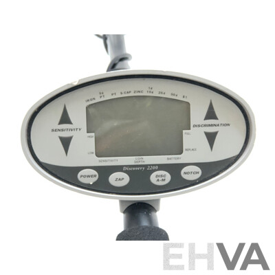 Discovery 2200 Metal Detector