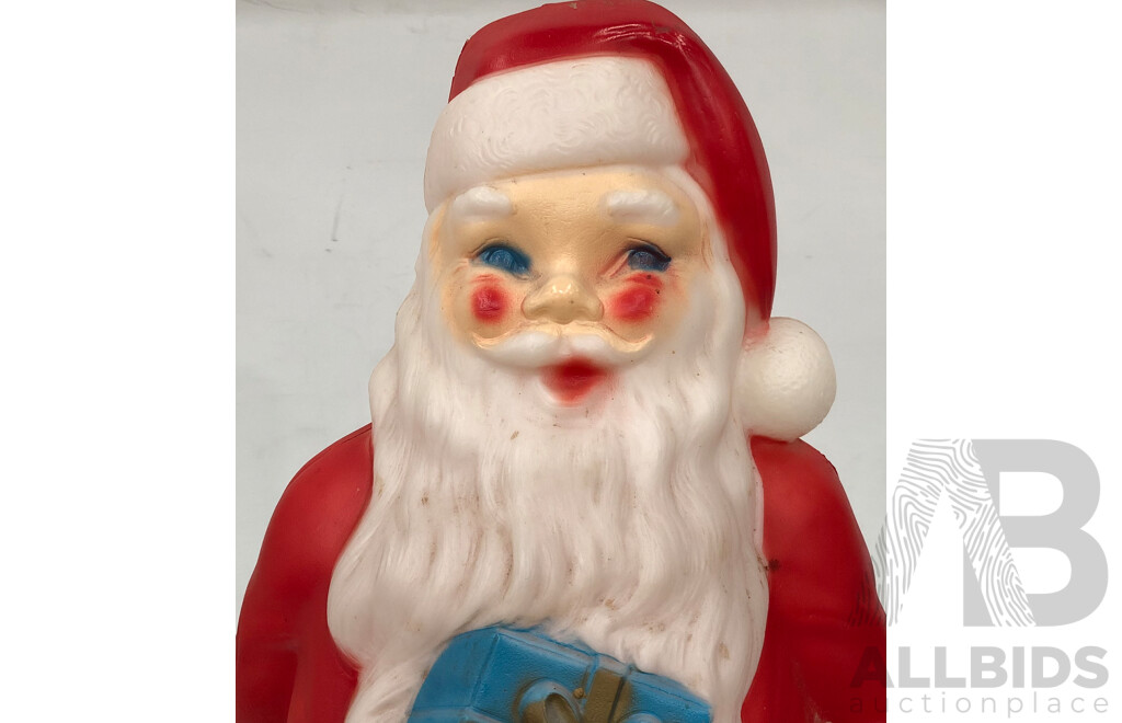 Illuminated Santa Claus Figurine(85cm Tall)