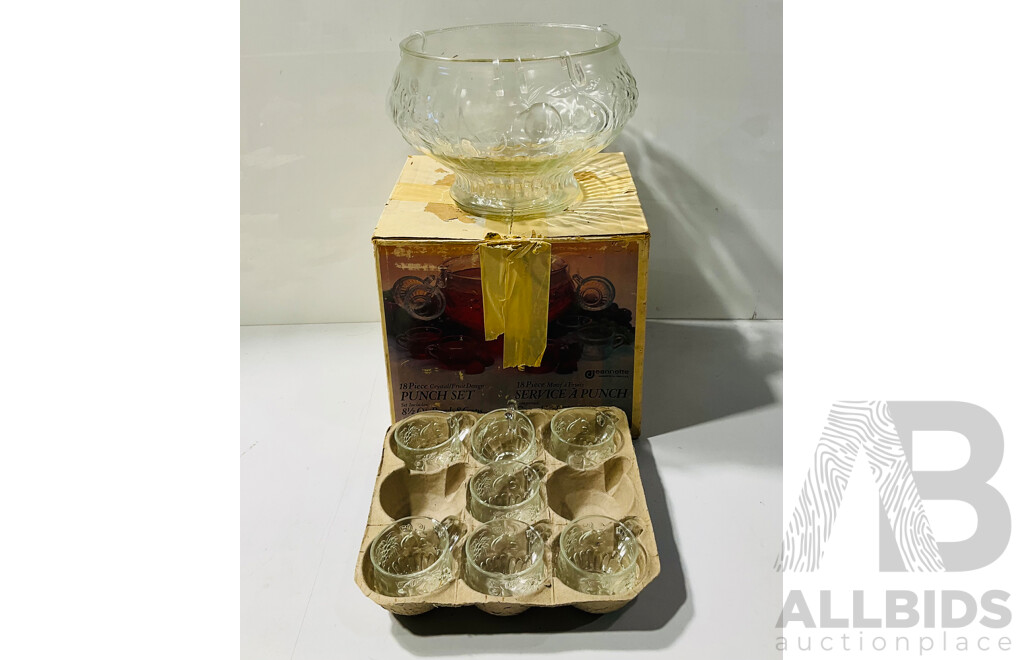 Vintage Jeannette Crystal Punch Set with Fruit Design