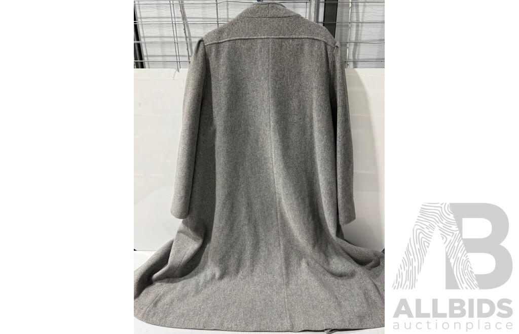 Wonderful Vintage American Made Wool-Blend Winter Coat, Excellent Preloved Condition, Approx Size 16