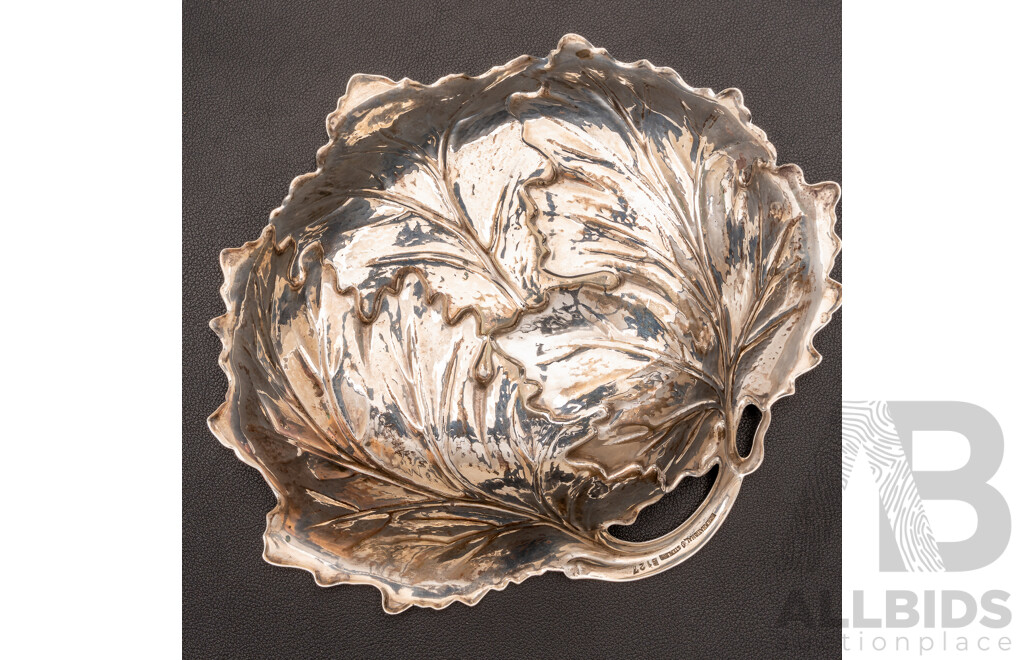 Vintage 'International Sterling B127' Silver Trinket Bowl with with Grape Leaves, 21cm, 218.0 Grams