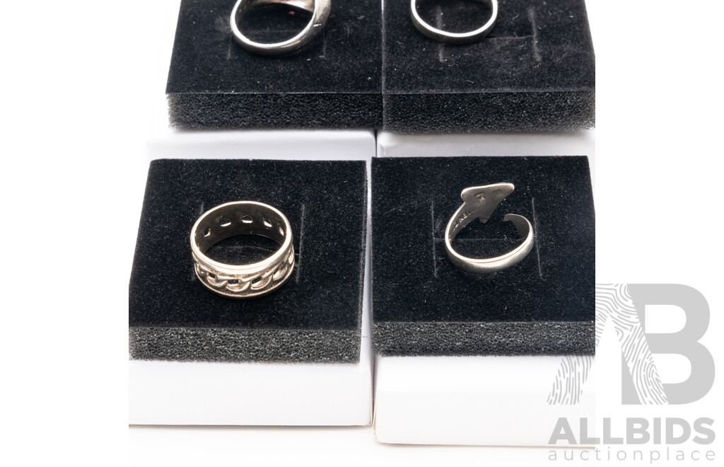 Collection of (4) Sterling Silver Vintage Rings, with Presentation Boxes - Ex Stock, 12.49 Grams