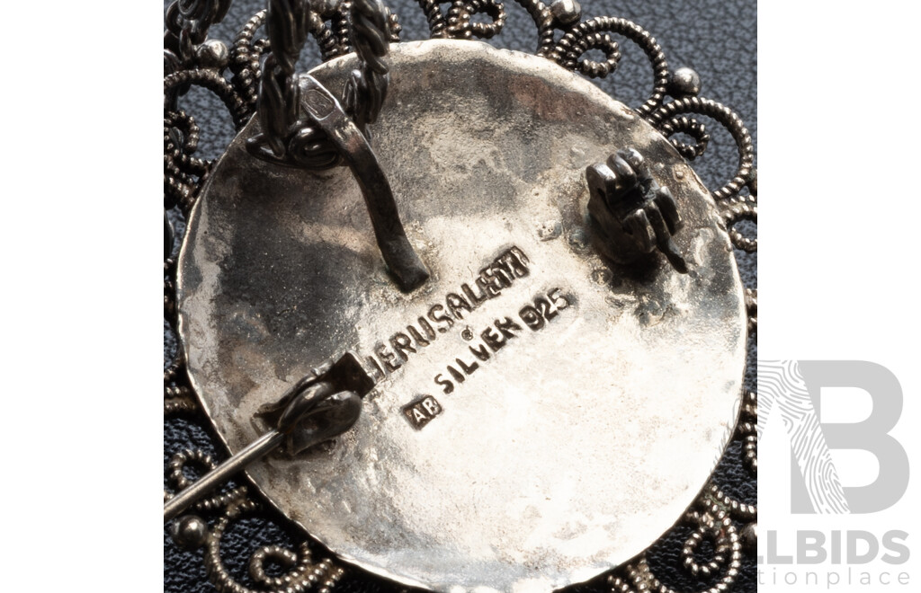 Vintage Jerusalem Silver Eliat Cabochon Brooch/pendant on Chain with Silver Eliat Clip on Earrings, 31.33 Grams
