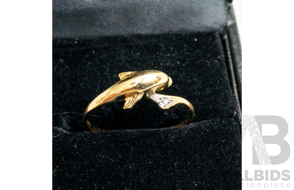 9ct Diamond Set Dolphin Ring, TDW 0.01CT, Size P, 1.39 Grams