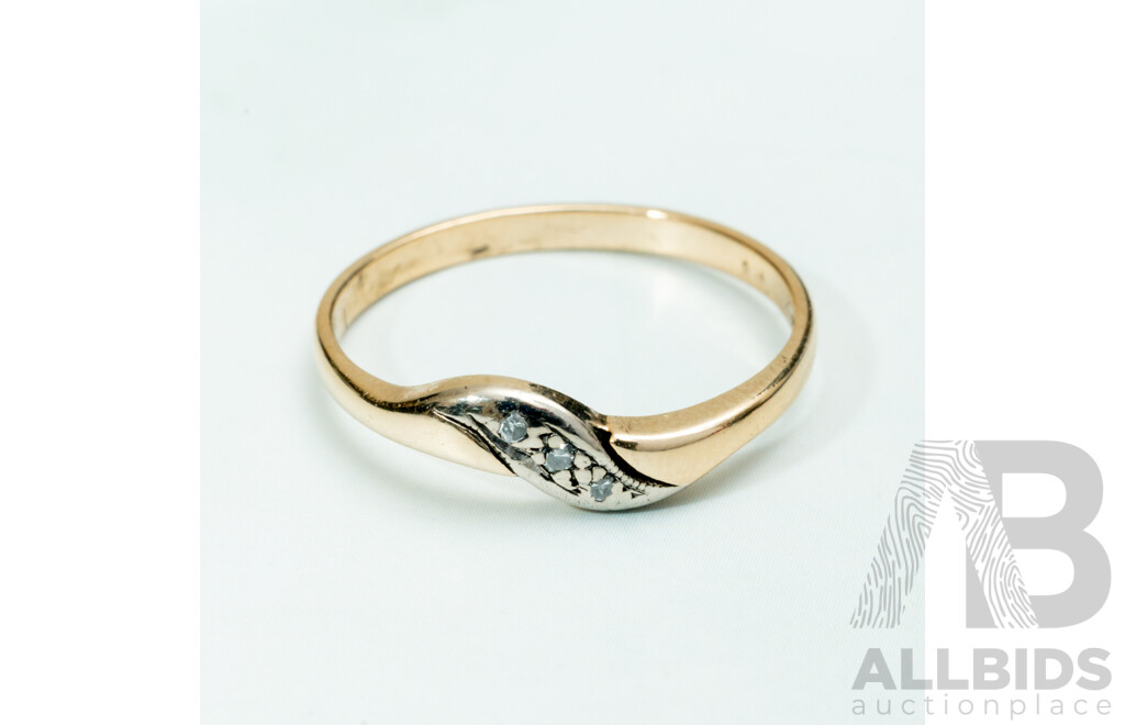 9ct Diamond Set Dress Ring, TDW 0.03ct, Size N, 1.48 Grams