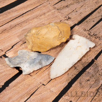 Collection Three Ancient North American Items Comprising Silcified Coral Projectile Point, Projectile Point & Flint Scraper All in Collectors Cases