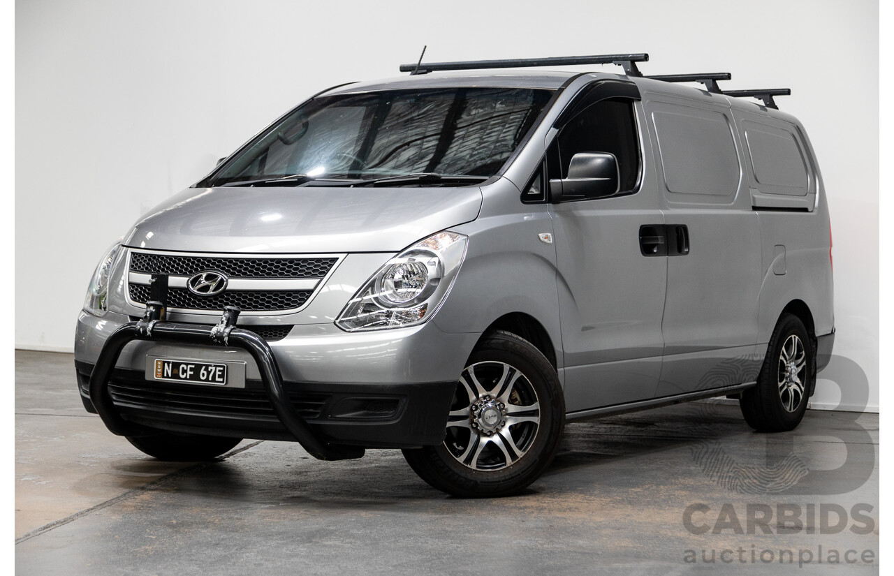 4/2014 Hyundai Iload  TQ MY14 4d Van Grey Turbo Diesel 2.5L