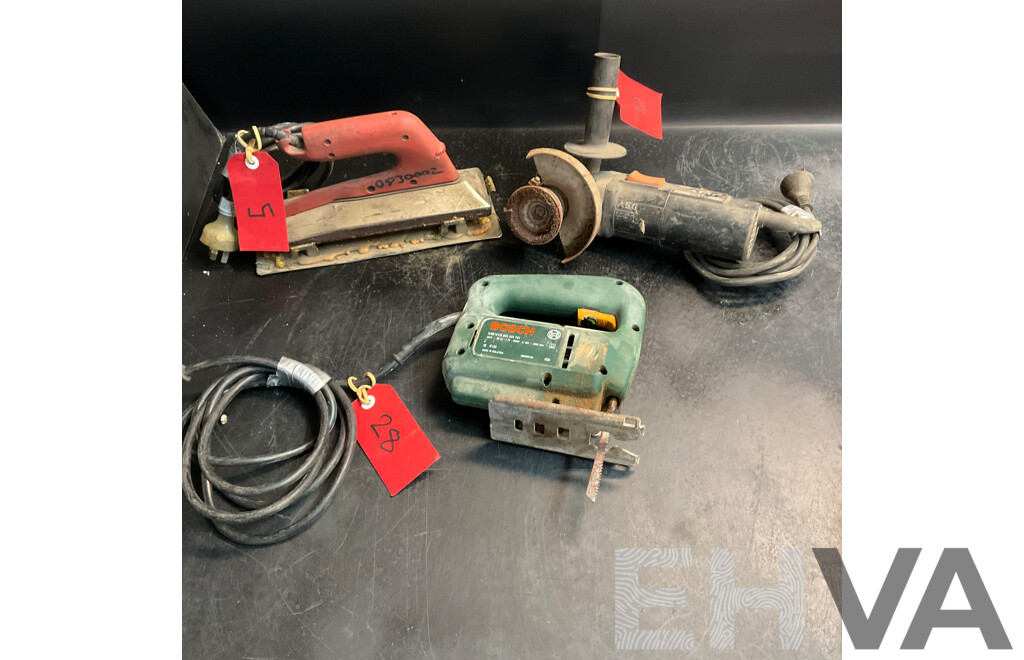 BOSCH PST54E Jigsaw & AEG Angle Grinder WS601 & ROBERTS Deluxe Seaming Iron - Lot of 3