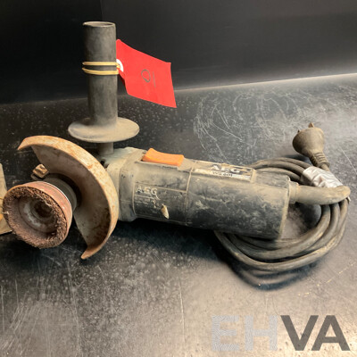 BOSCH PST54E Jigsaw & AEG Angle Grinder WS601 & ROBERTS Deluxe Seaming Iron - Lot of 3