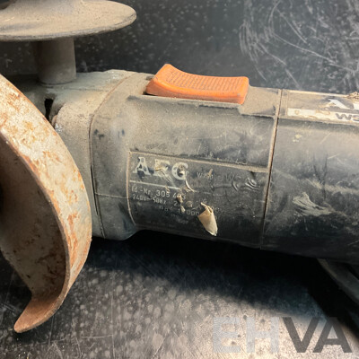 BOSCH PST54E Jigsaw & AEG Angle Grinder WS601 & ROBERTS Deluxe Seaming Iron - Lot of 3