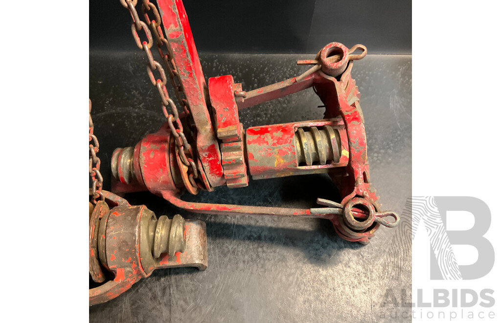 2 X Red Floor Clamps