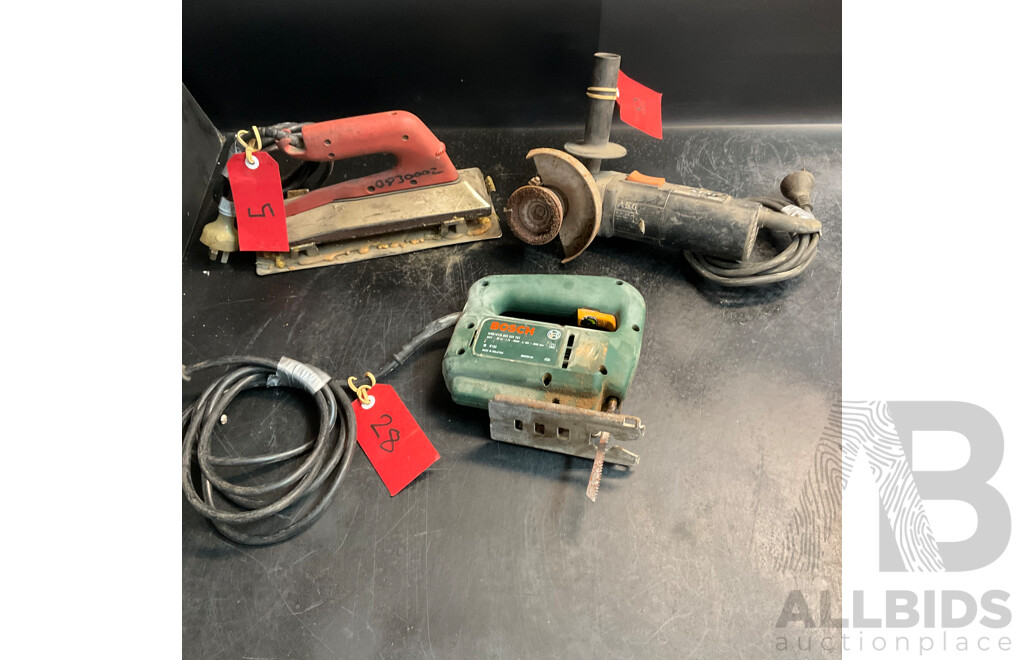 BOSCH PST54E Jigsaw & AEG Angle Grinder WS601 & ROBERTS Deluxe Seaming Iron - Lot of 3