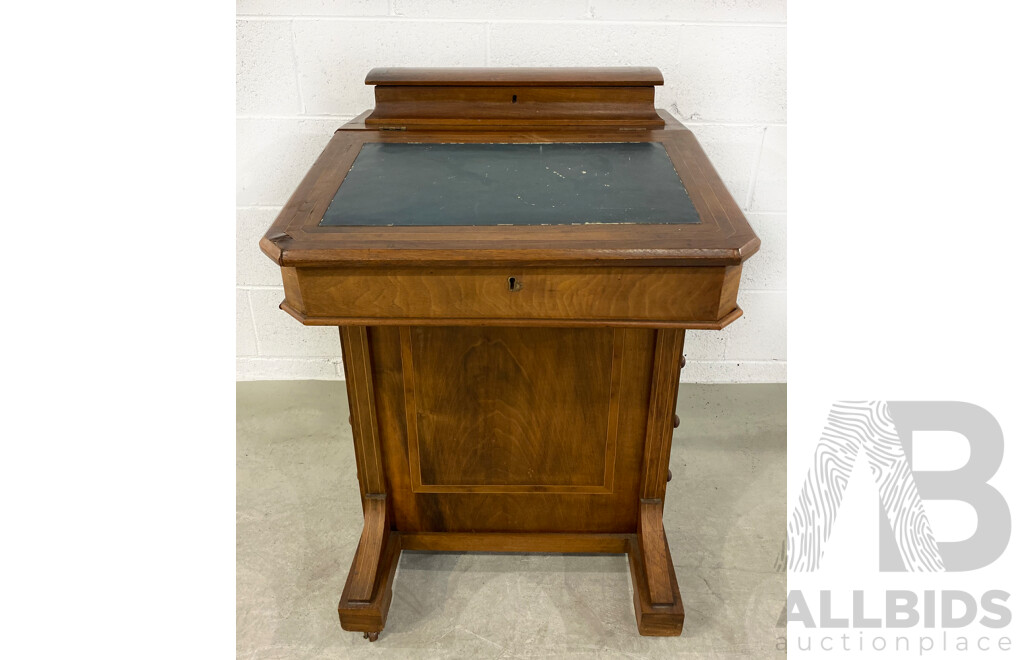 Victorian Mahogany Leather Inlaid Four Drawer Davenport