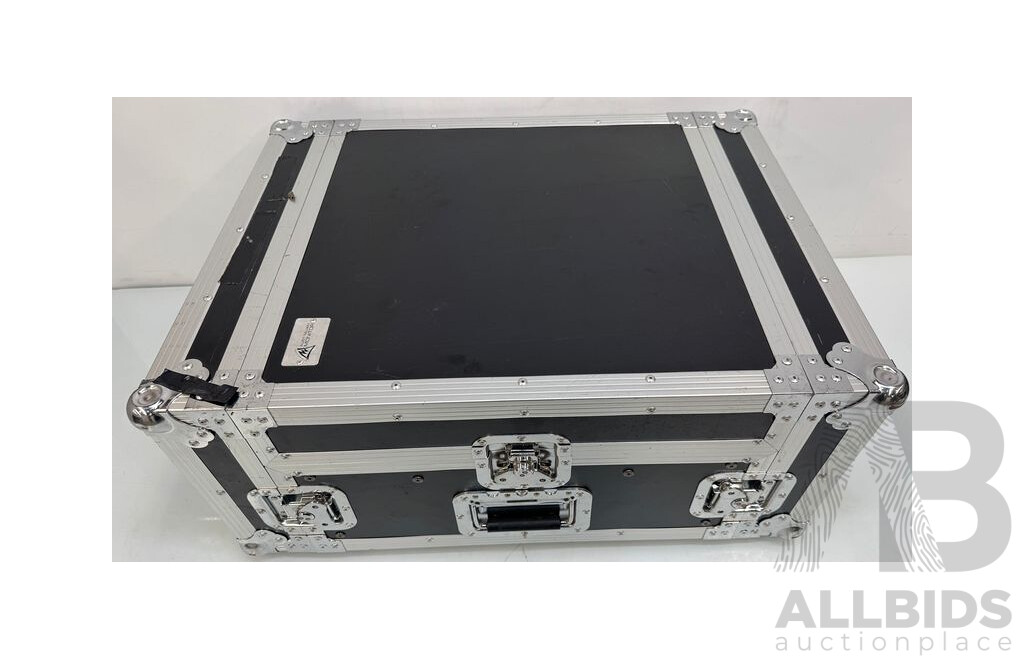 Australian Monitor 72cm Roadcase