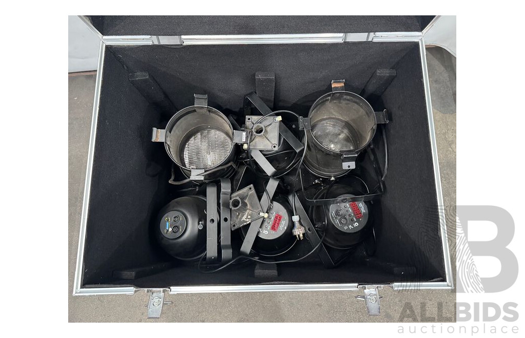 Mixed Pro Lighting Equipment in Top Load Roadcase