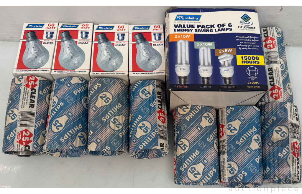 Mirabella and Philips Light Bulbs  - Lot of 18