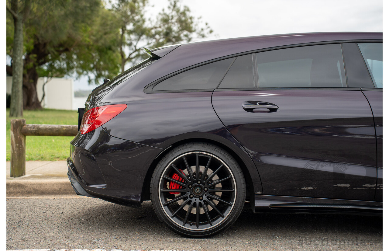 05/2015 Mercedes Benz CLA 45 AMG 4matic (AWD) Shooting Brake 117 MY15 Northern Lights Violet Metallic Turbo 2.0L