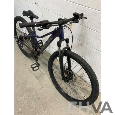 Trek Marlin 5 Bike (Size XS)