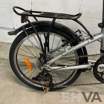 Dahon Mariner D8 Folding Bike Silver (26cm Frame)