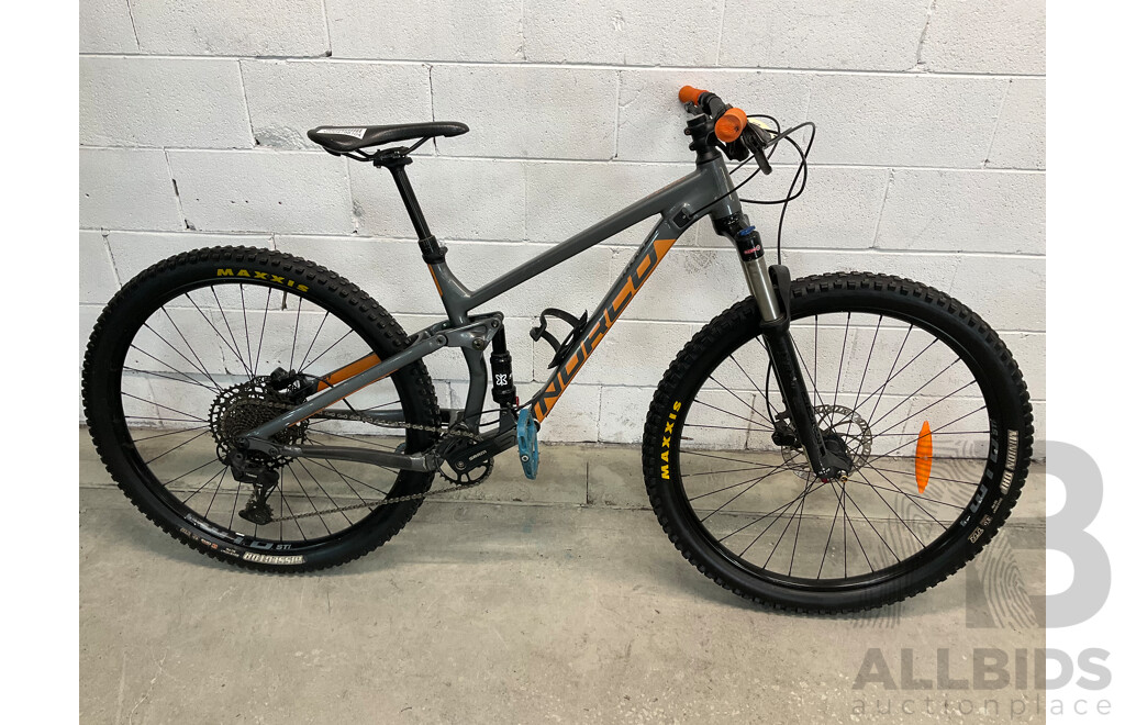 Norco Fluid Mountain Bike (Size M)