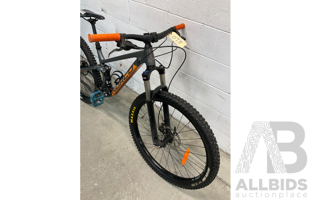 Norco Fluid Mountain Bike (Size M)