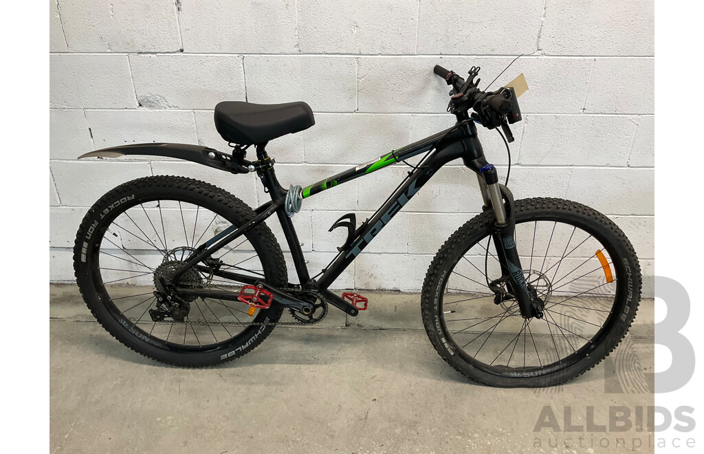 Trek Roscoe 7 Mountain Bike (50cm Frame)