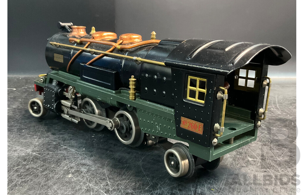 LIONEL No-260-E for ''O'' Gauge Track Train Engine