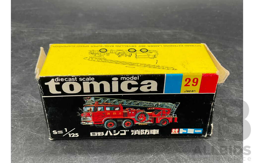 TOMICA Black Box Retired No. 29 HINO Aerial Ladder Fire Truck Diecast Car 1/125 - Made in Japan