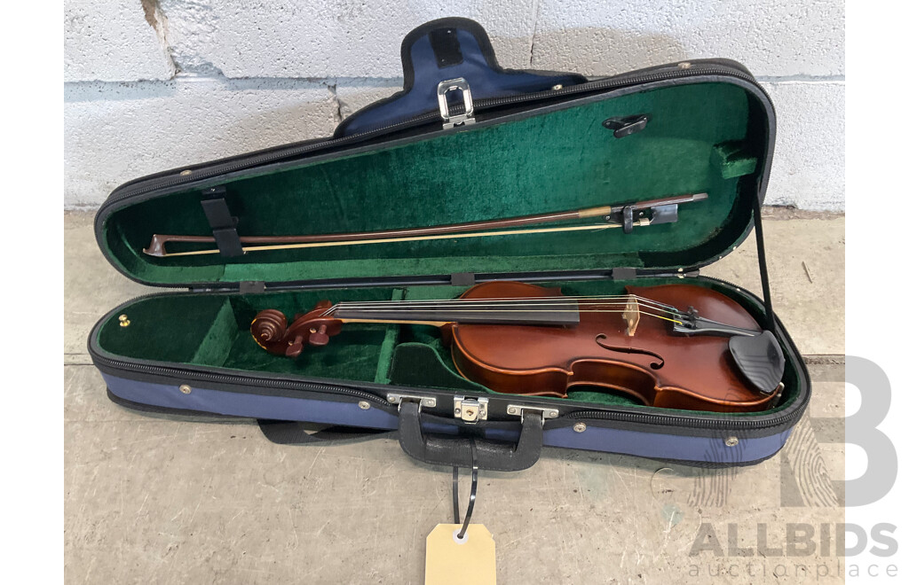 VIolin in Blue Case