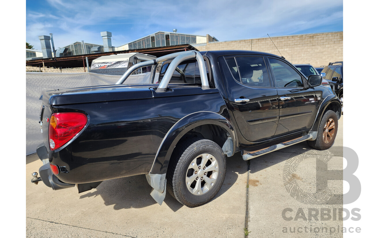 6/2012 Mitsubishi Triton Glx-R (4x4) MN MY12 Double Cab Utility Black 2.5L