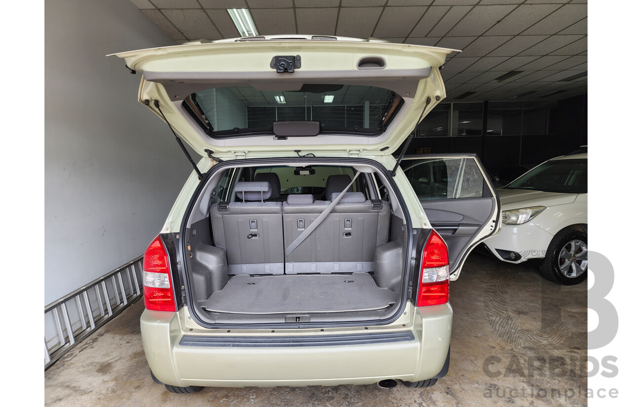 5/2007 Hyundai Tucson CITY SX MY07 4d Wagon Silver 2.0L