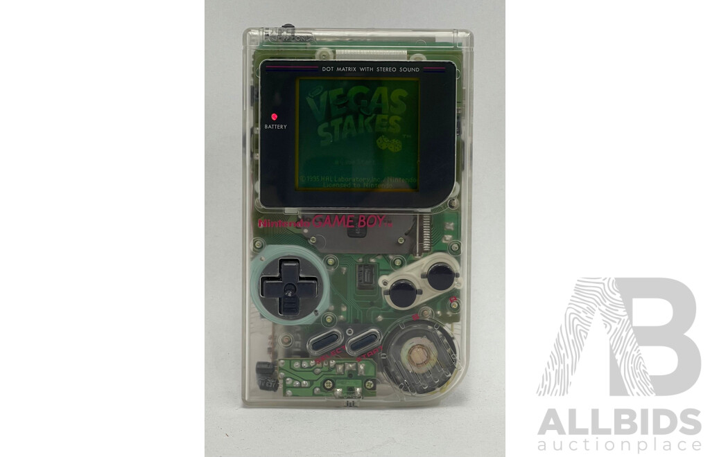 Nintendo Game Boy Clear in Case with 6 Games