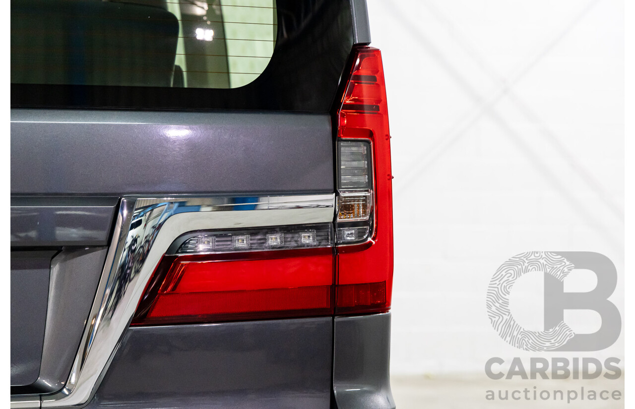 12/2019 Toyota Granvia (RWD) GDH303R 4d Wagon Graphite Metallic Turbo Diesel 2.8L - 6 Seater