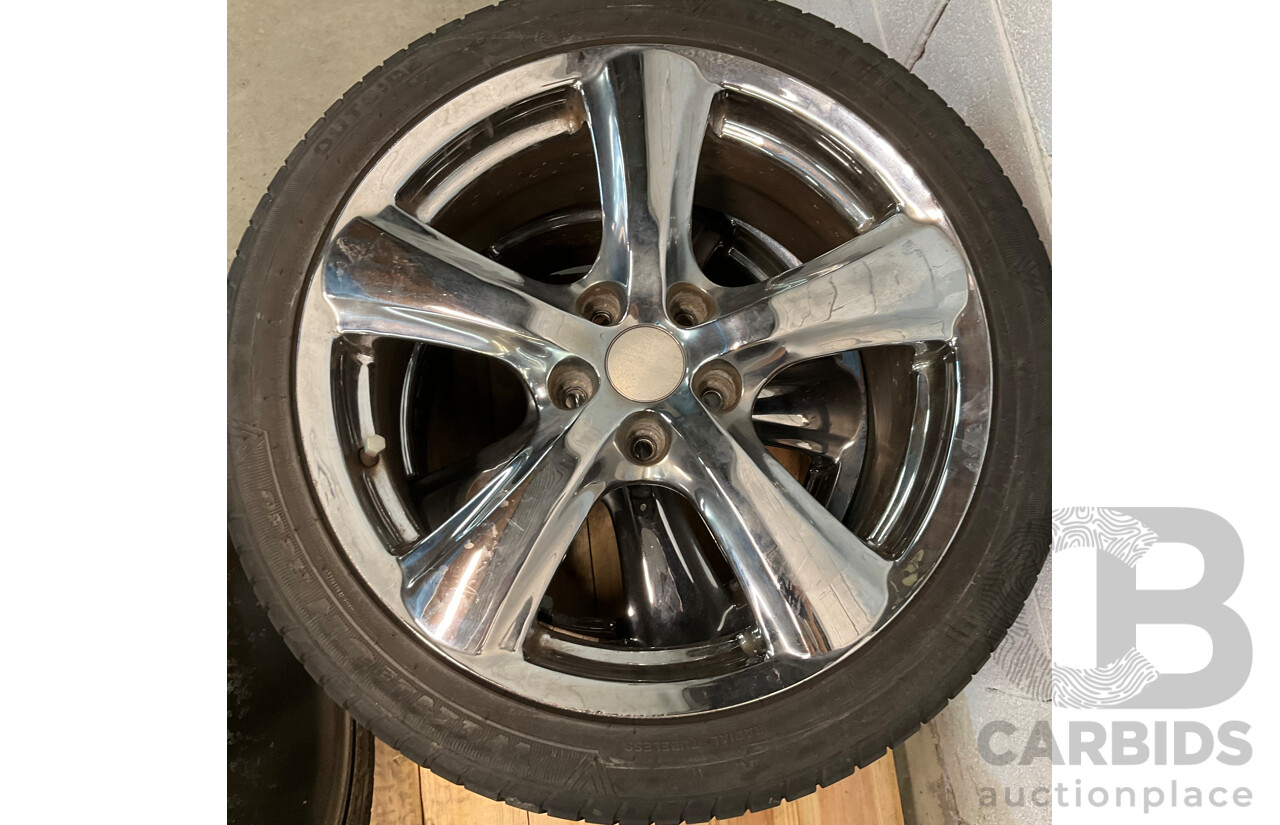 Rims with 245/40ZR18 Tyres X4