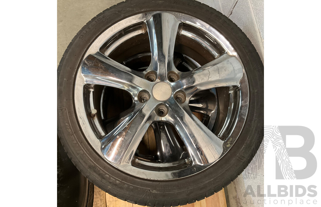 Rims with 245/40ZR18 Tyres X4