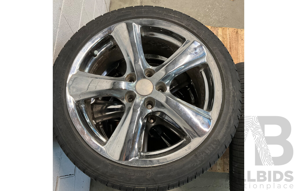 Rims with 245/40ZR18 Tyres X4