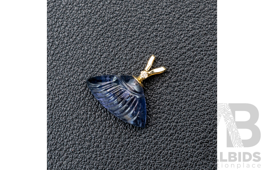 NEW - 14ct Carved Iolite & Diamond Pendant, TDW0.01ct, 14mm, 0.78 Grams