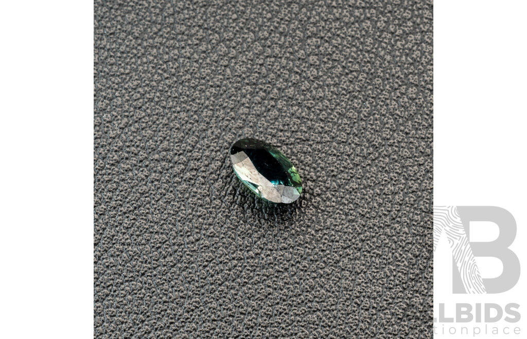 Green Sapphire, Natural Oval Cut Gemstone, 1.32ct with Certificate