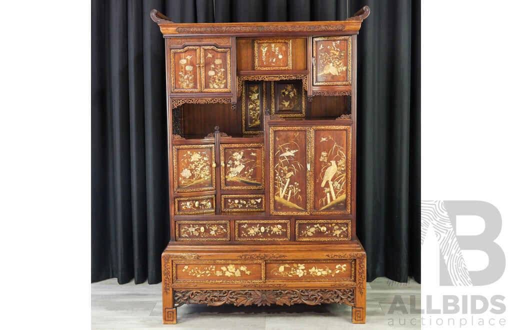 Vintage Japanese Shodona Style Fitted Cabinet, Circa 1950s