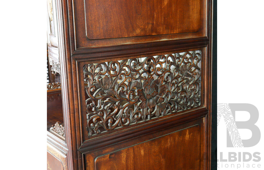 Vintage Japanese Shodona Style Fitted Cabinet, Circa 1950s