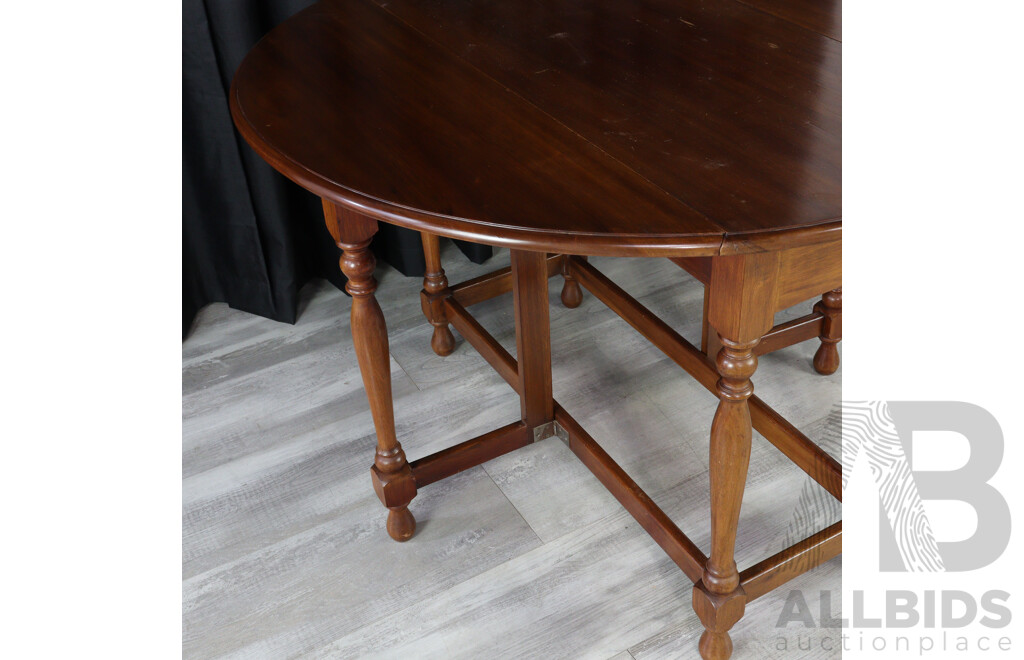 Victorian Style Mahogany Drop Side Table