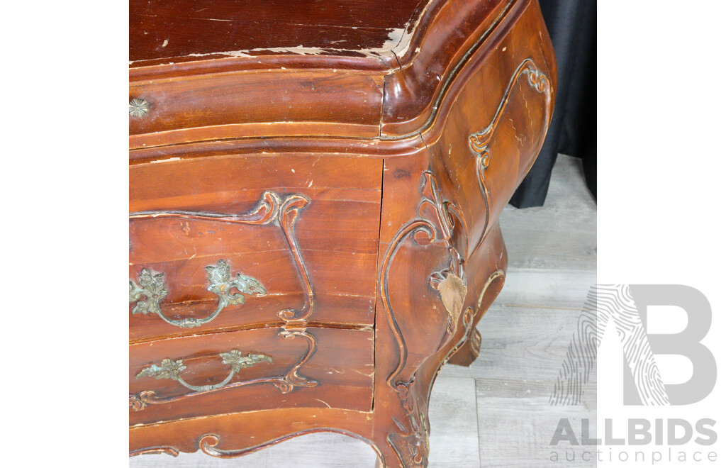 Vintage Italian Serpentine Bombe Dresser