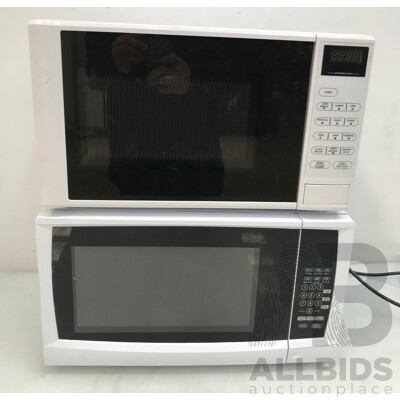 Brilliant Basics Compact Digital Microwave and Anko Compact Microwave - Lot of 2