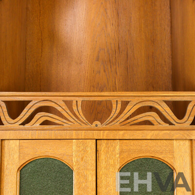 Large Oak Art Nouveau Kitchen Dresser
