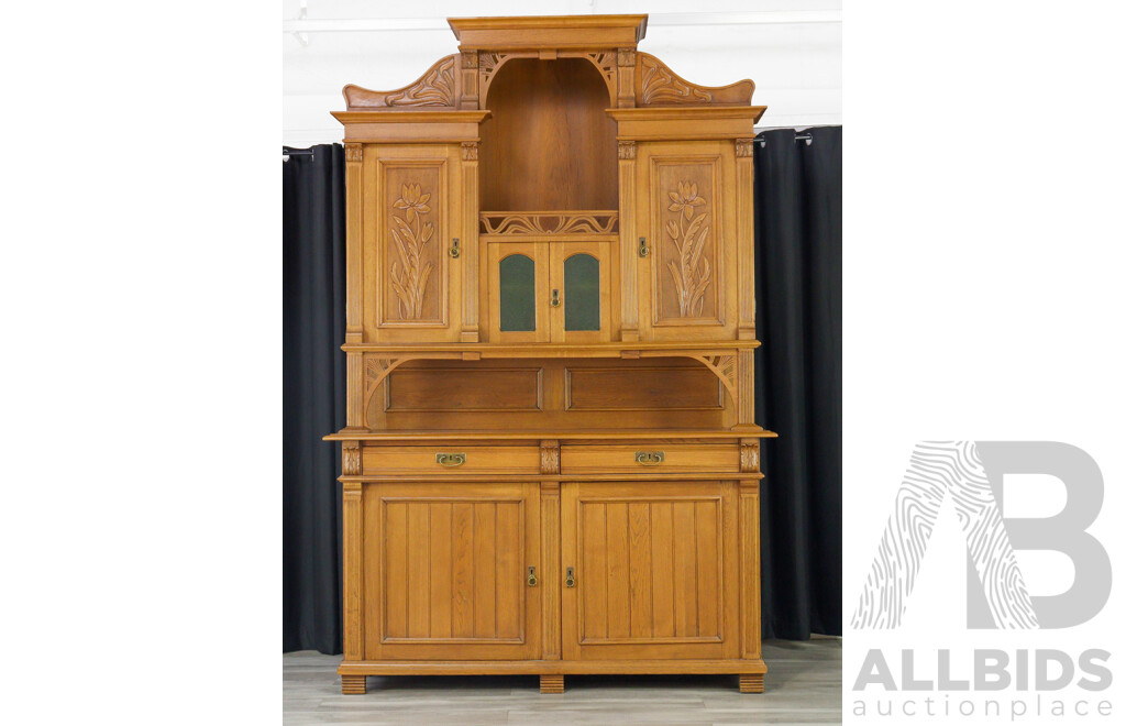 Large Oak Art Nouveau Kitchen Dresser