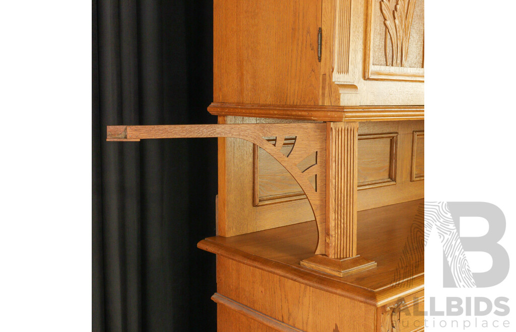 Large Oak Art Nouveau Kitchen Dresser