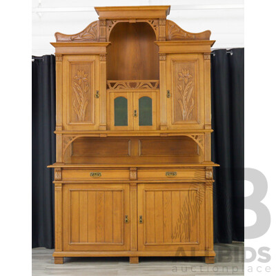 Large Oak Art Nouveau Kitchen Dresser