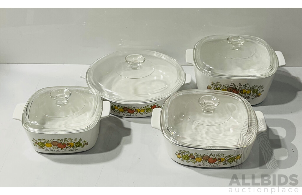 Set Four Pieces Retro Corningware with Lids