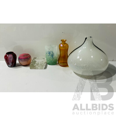 Collection Art Glass Including Boda Vase, Vintage Orange Art Deco Example with Pearlescent Finish and More